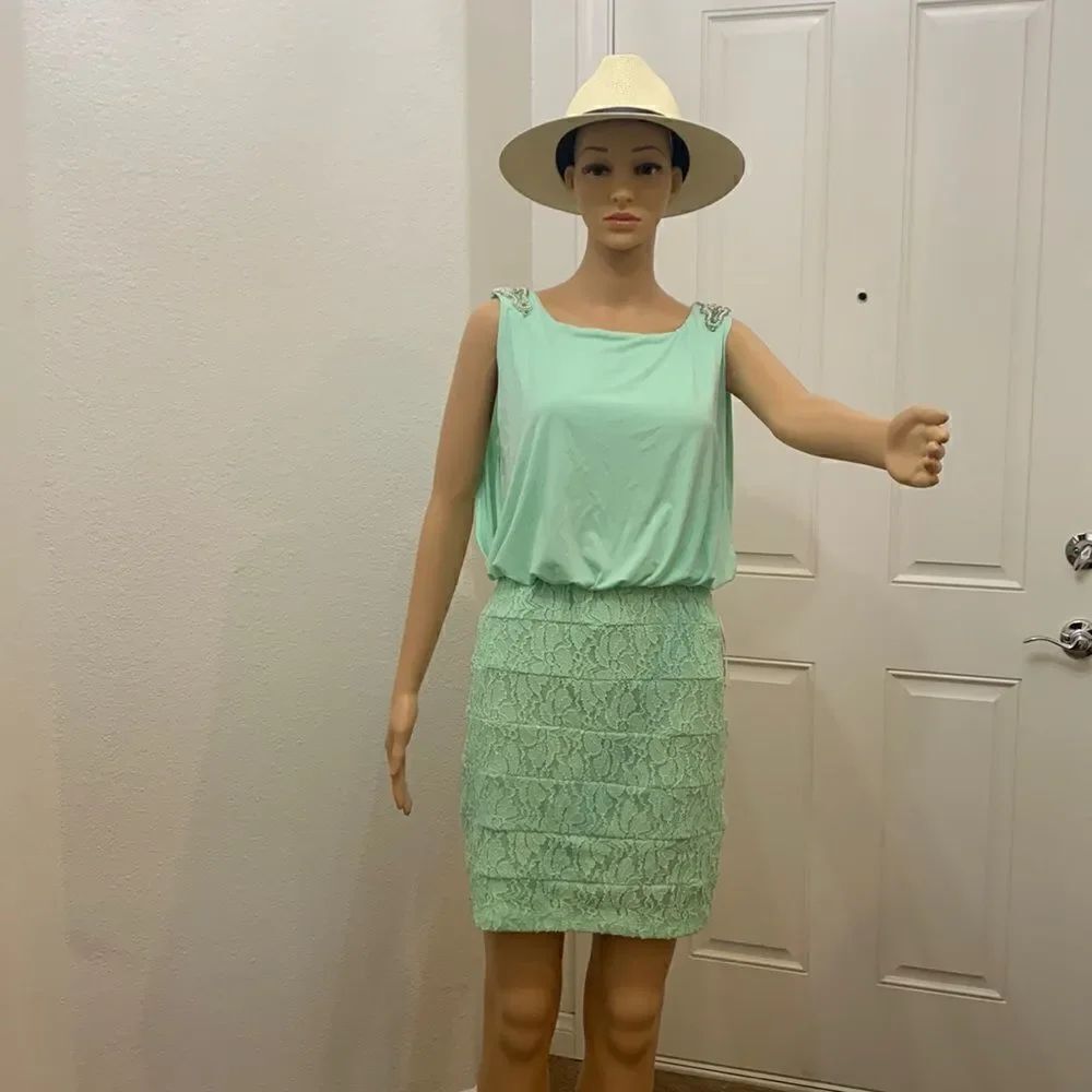 City Triangles Size 9 Pearl Adorned Slimming Layered Skirt Mint Green Mini Dress